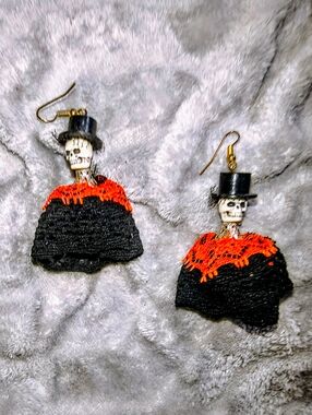 Vintage Halloween Dangle Earrings